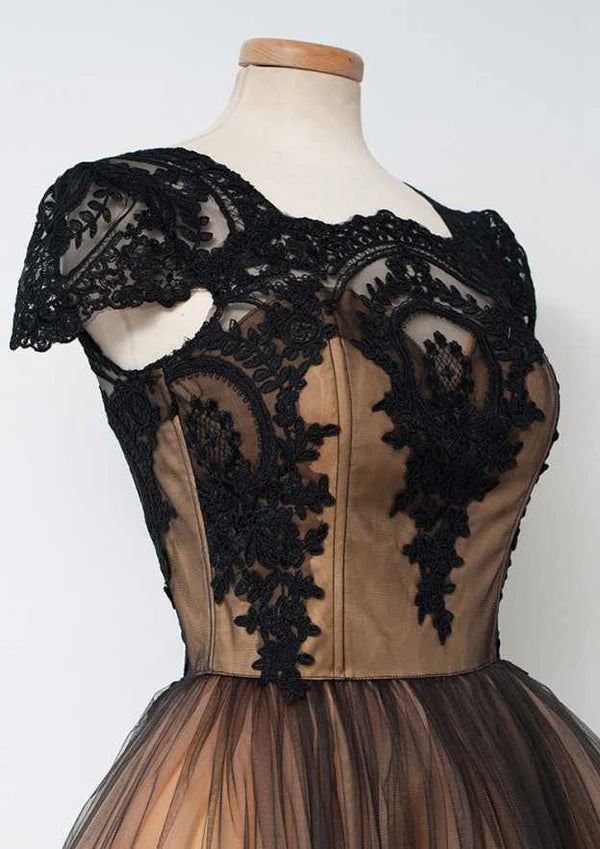 Weitese Dress Stunning Tea-Length Homecoming Dress Vintage Tulle & Appliques Party Dress